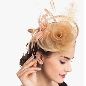 Chic Beige Fascinator with Feather Accents